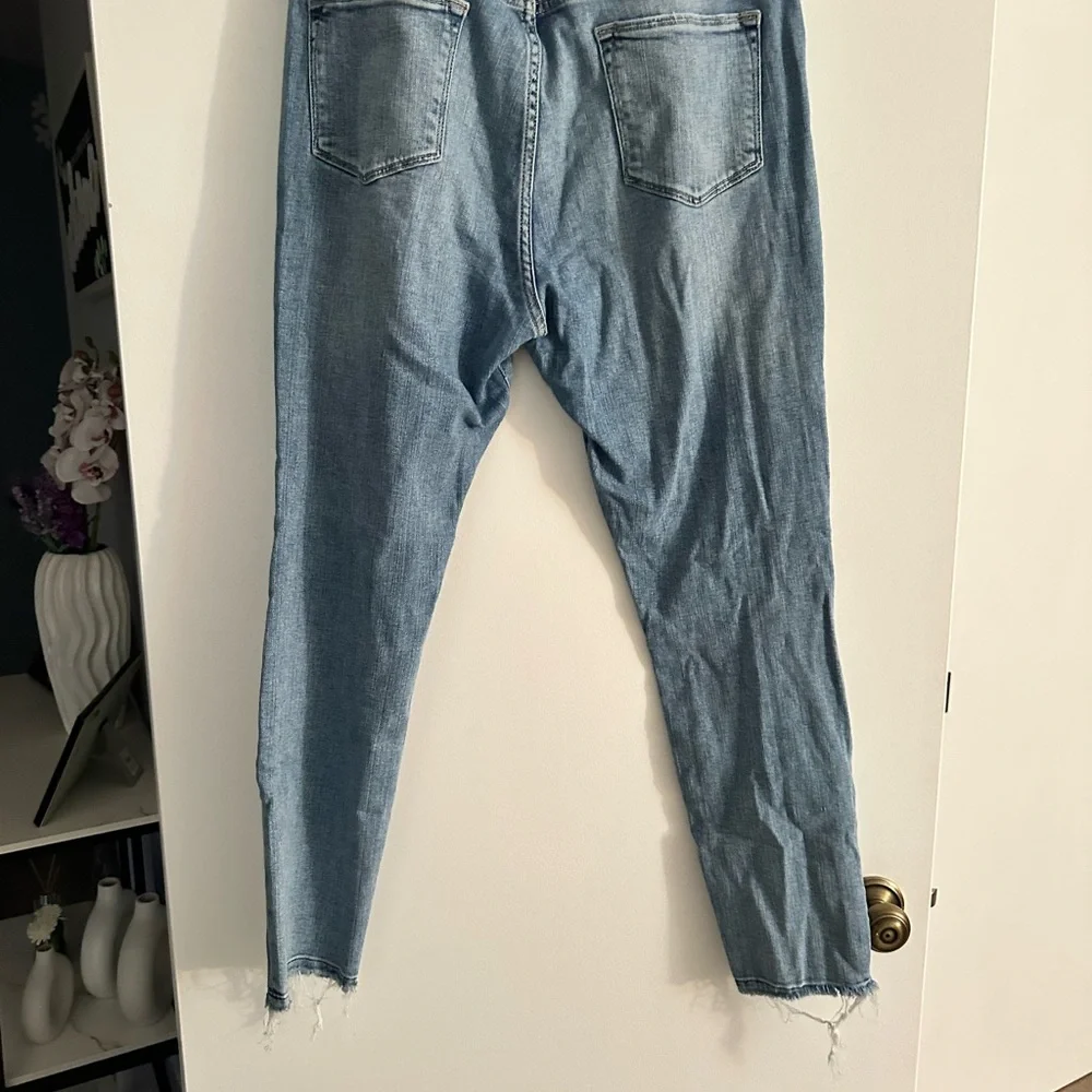 Frame Jeans - Picture 3 of 3